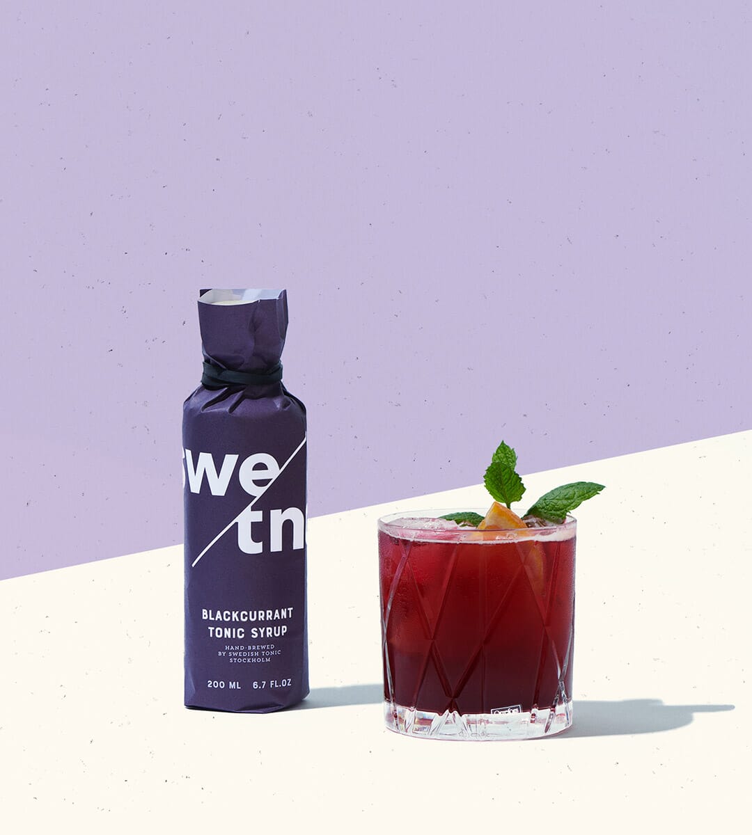 Swedish Tonic Blackcurrant with blackcurrant flavour for your Gin & Tonic