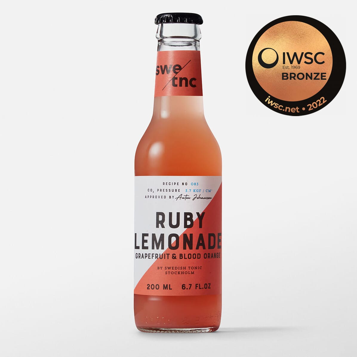Ruby Lemonade from Swedish Tonic - The perfect mix between blood orange, grapefruit and lemons